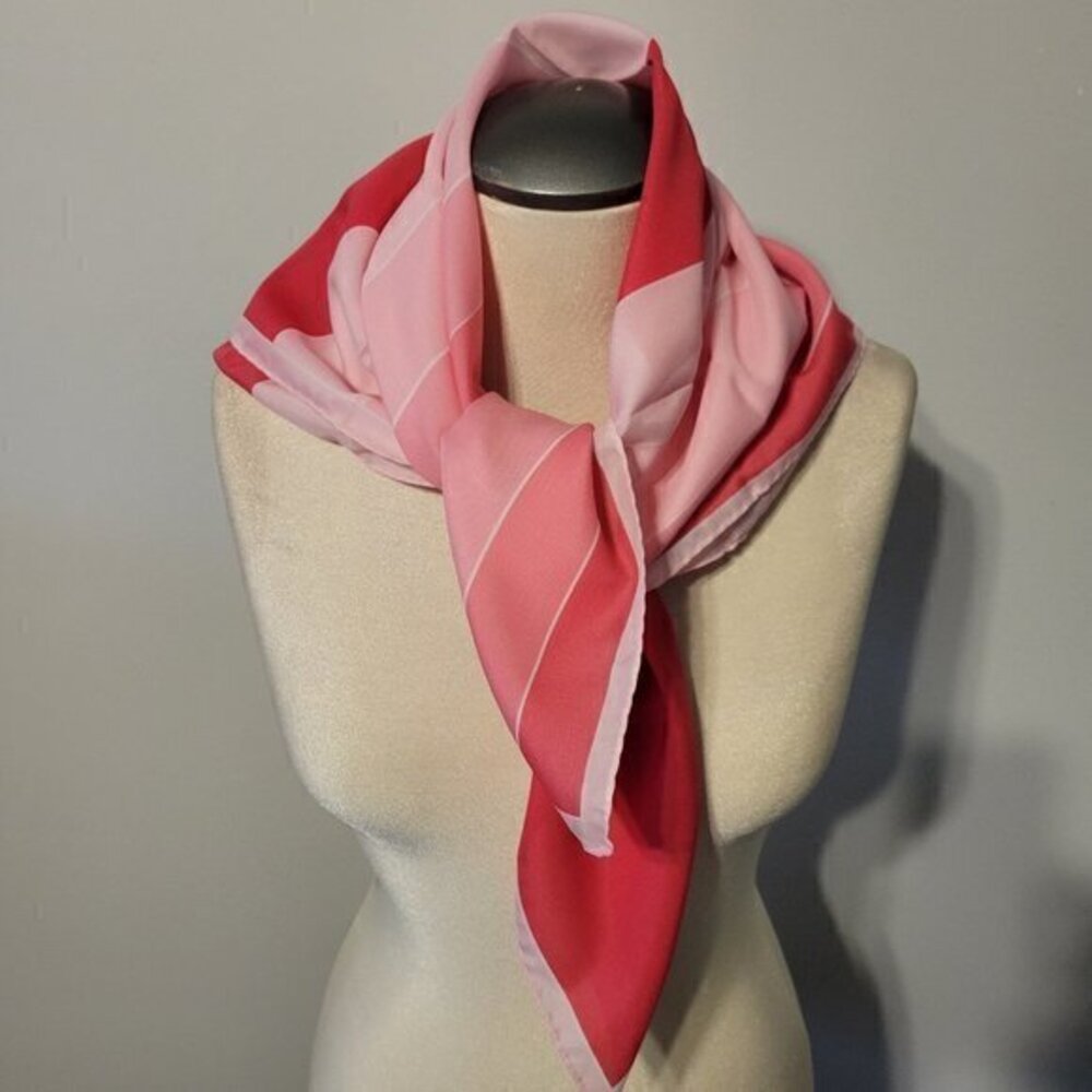 NWOT Vintage Gina Ruccini Square Scarf